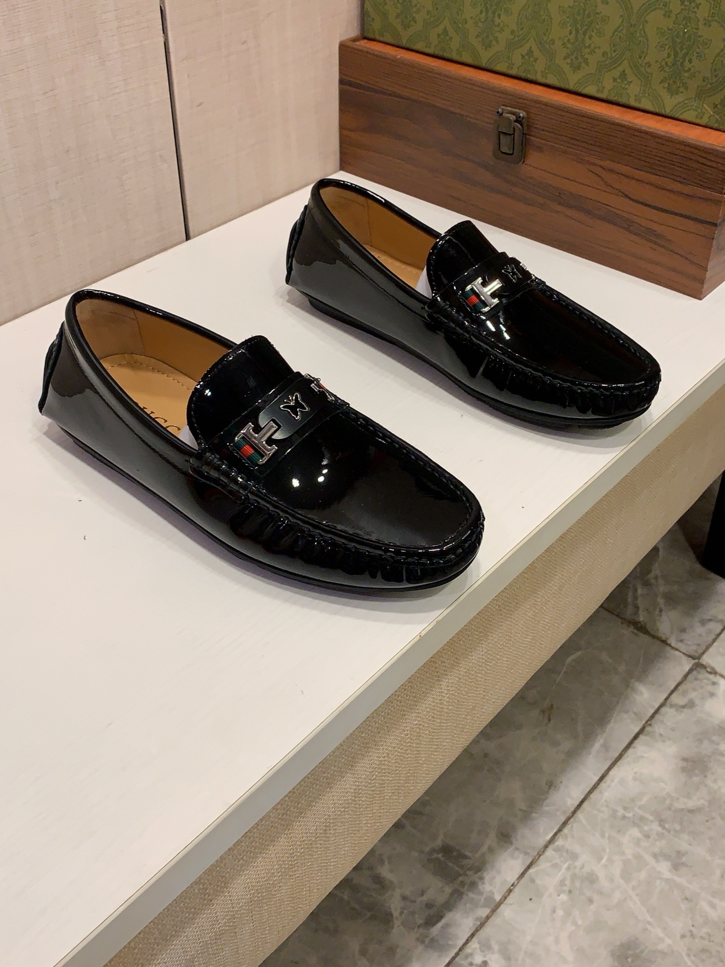 グッチ「Gucci」グッチ ドライビングシューズ / カジュアルシューズ