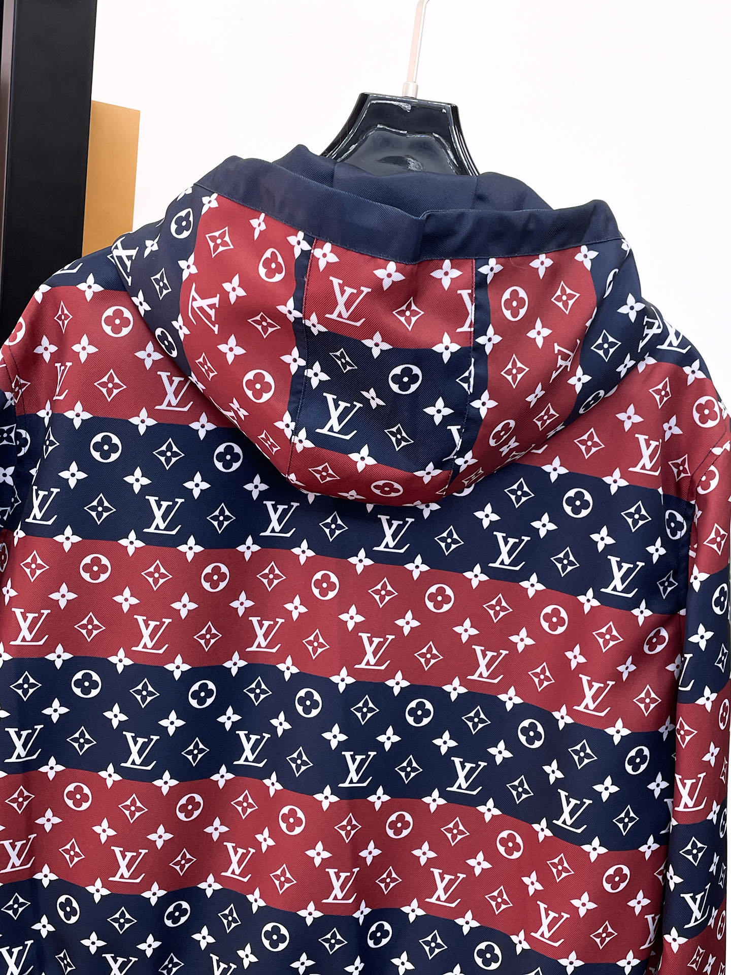 ルイ・ヴィトン「Louis Vuitton」ルイ・ヴィトン 2026年秋冬 メンズ ジャケット / アウター