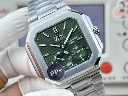 Patek Philippe パテック・フィリップ キュビトゥス スタイル グランドデイト・ムーンフェイズ / カスタムウォッチ
