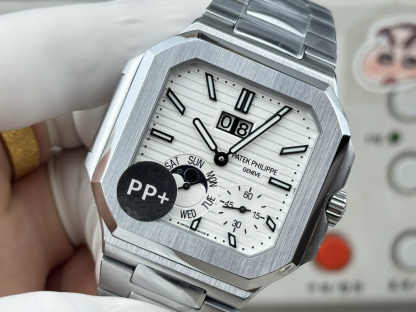Patek Philippe パテック・フィリップ キュビトゥス スタイル グランドデイト・ムーンフェイズ / カスタムウォッチ