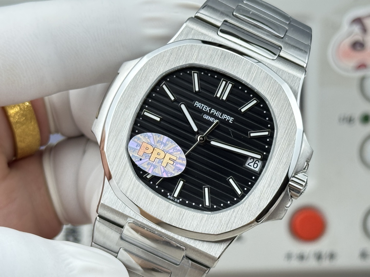 Patek Philippe ノーチラス 5711 スタイル ウルトラスリム アップグレード版 / カスタムウォッチ