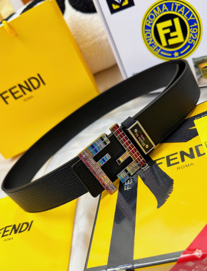 フェンディ「Fendi」FF ベルト - リバーシブル フックベルト