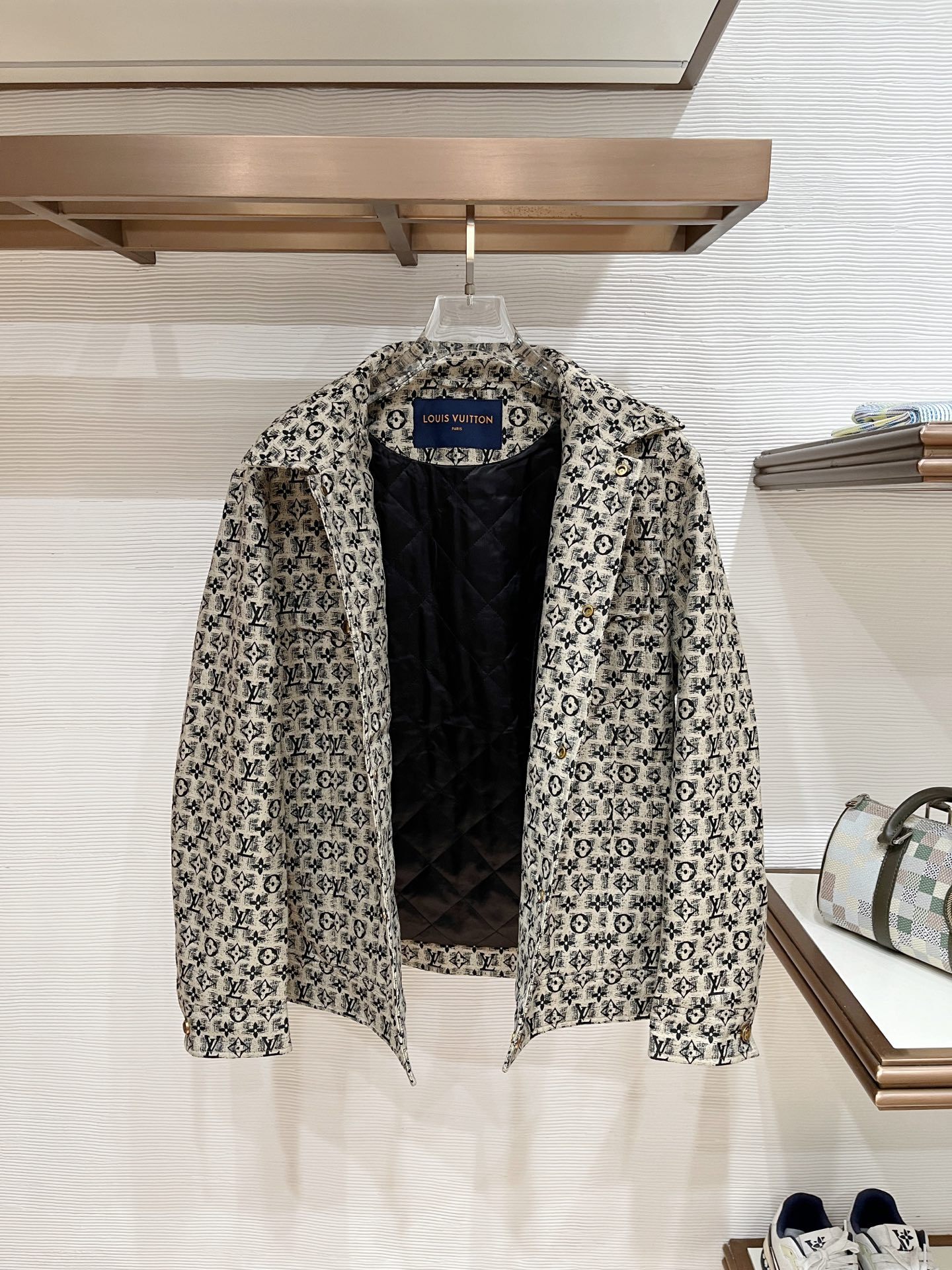 ルイ・ヴィトン「Louis Vuitton」モノグラム柄 ジャカード フリップカラー ジャケット / ワークジャケット