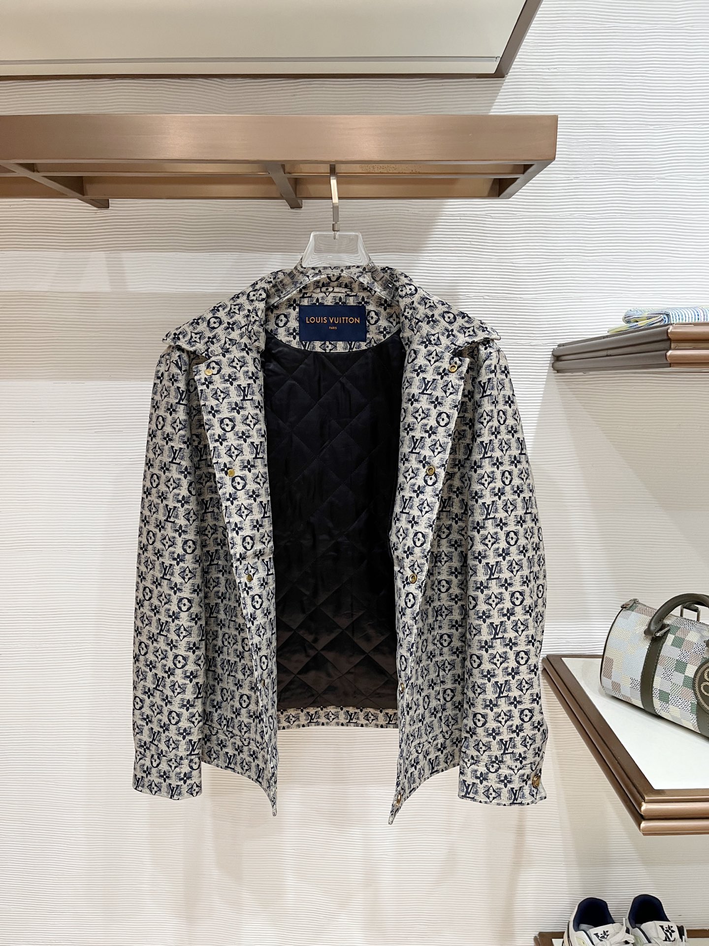 ルイ・ヴィトン「Louis Vuitton」モノグラム柄 ジャカード フリップカラー ジャケット / ワークジャケット