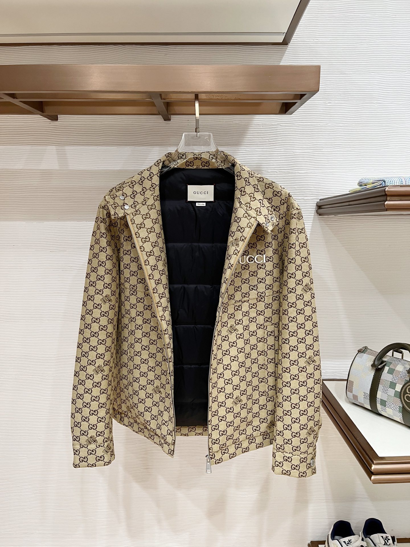 グッチ「Gucci」 グッチ ジャンボGG ダウンジャケット / スタンドカラー