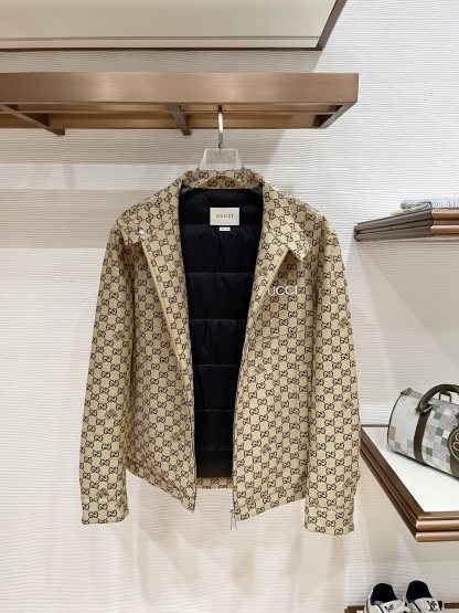 グッチ「Gucci」 グッチ ジャンボGG ダウンジャケット / スタンドカラー