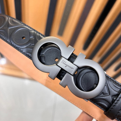 フェラガモ「Ferragamo」リバーシブルベルト