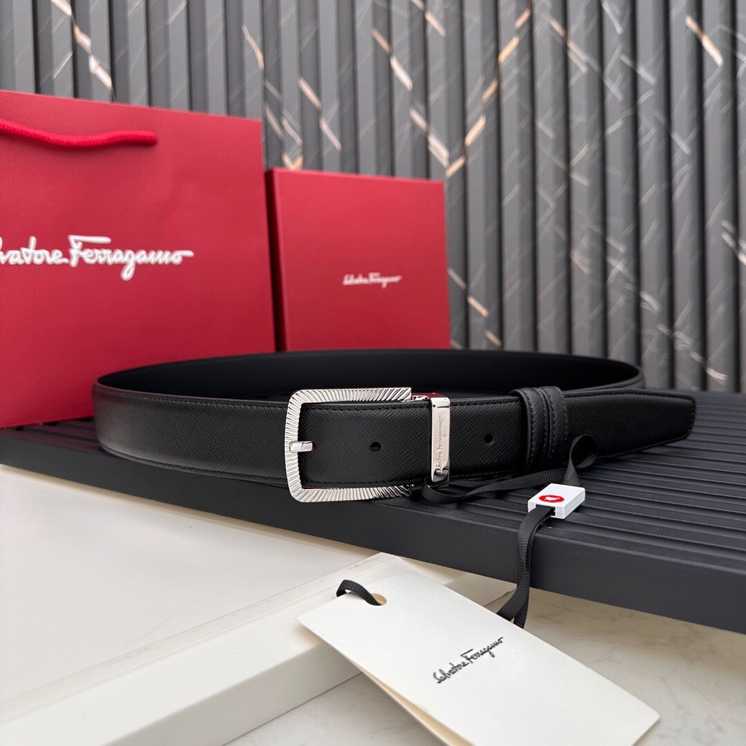 フェラガモ「Ferragamo」リバーシブルベルト