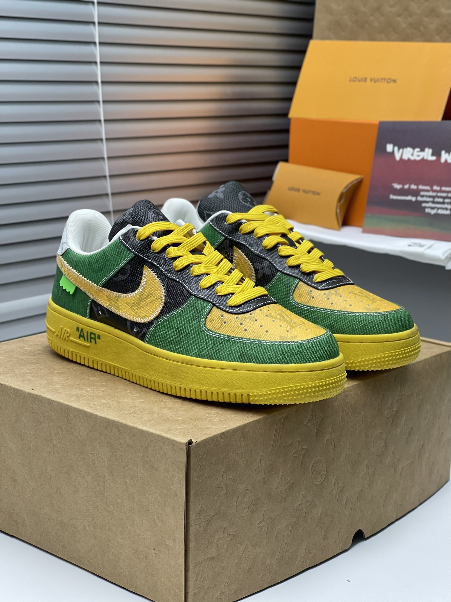 「ルイ・ヴィトン」Nike Air Force 1 Low 限定スニーカー