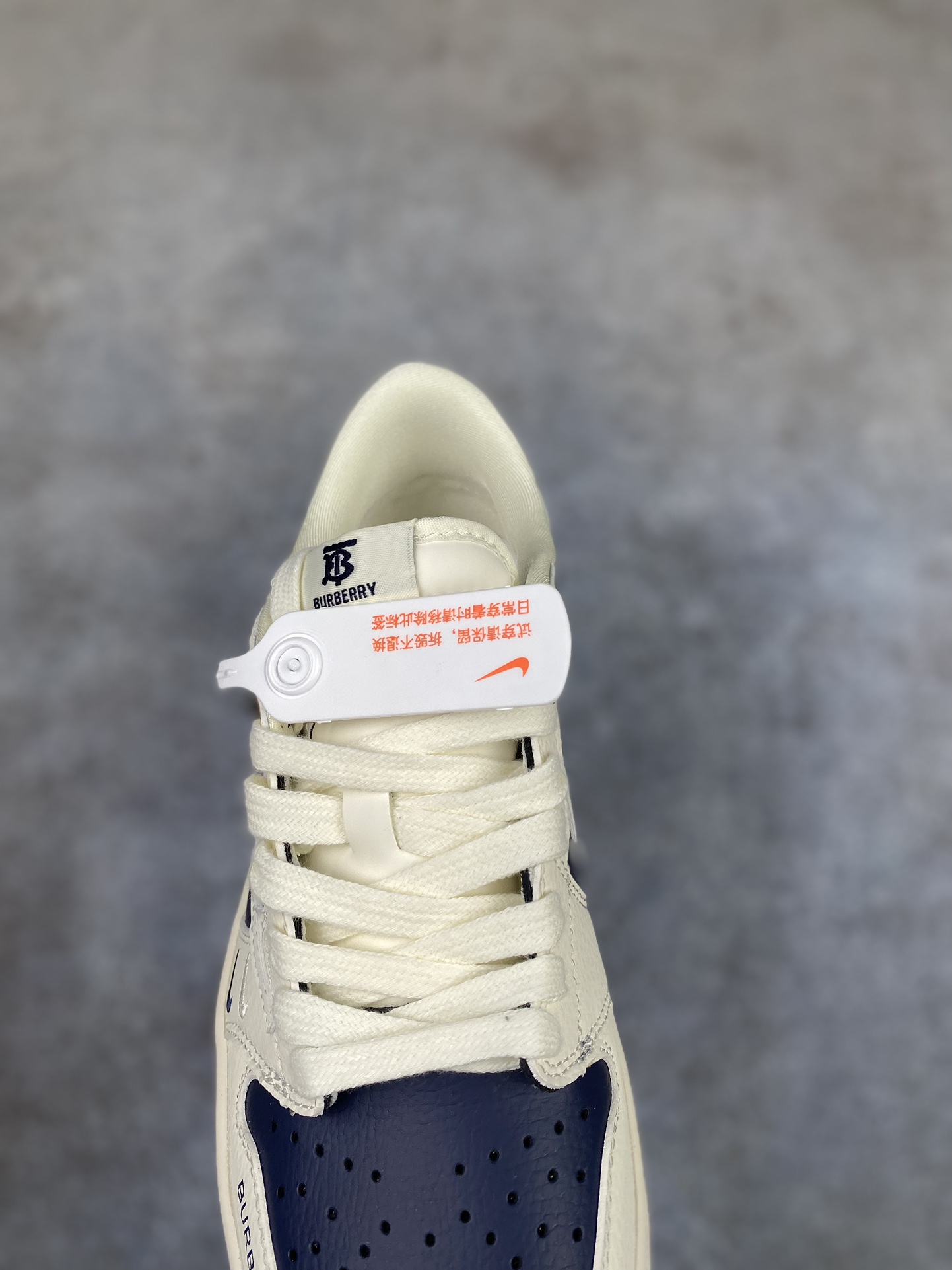 ナイキ「Nike」NIKEク ロー カジュアルスニーカー