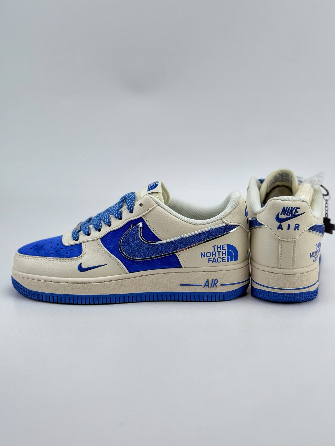 「コラボモデル」The North Face x Nike  Air Force 1 Low 07 'White Royal Blue' スモールスウッシュ スニーカー