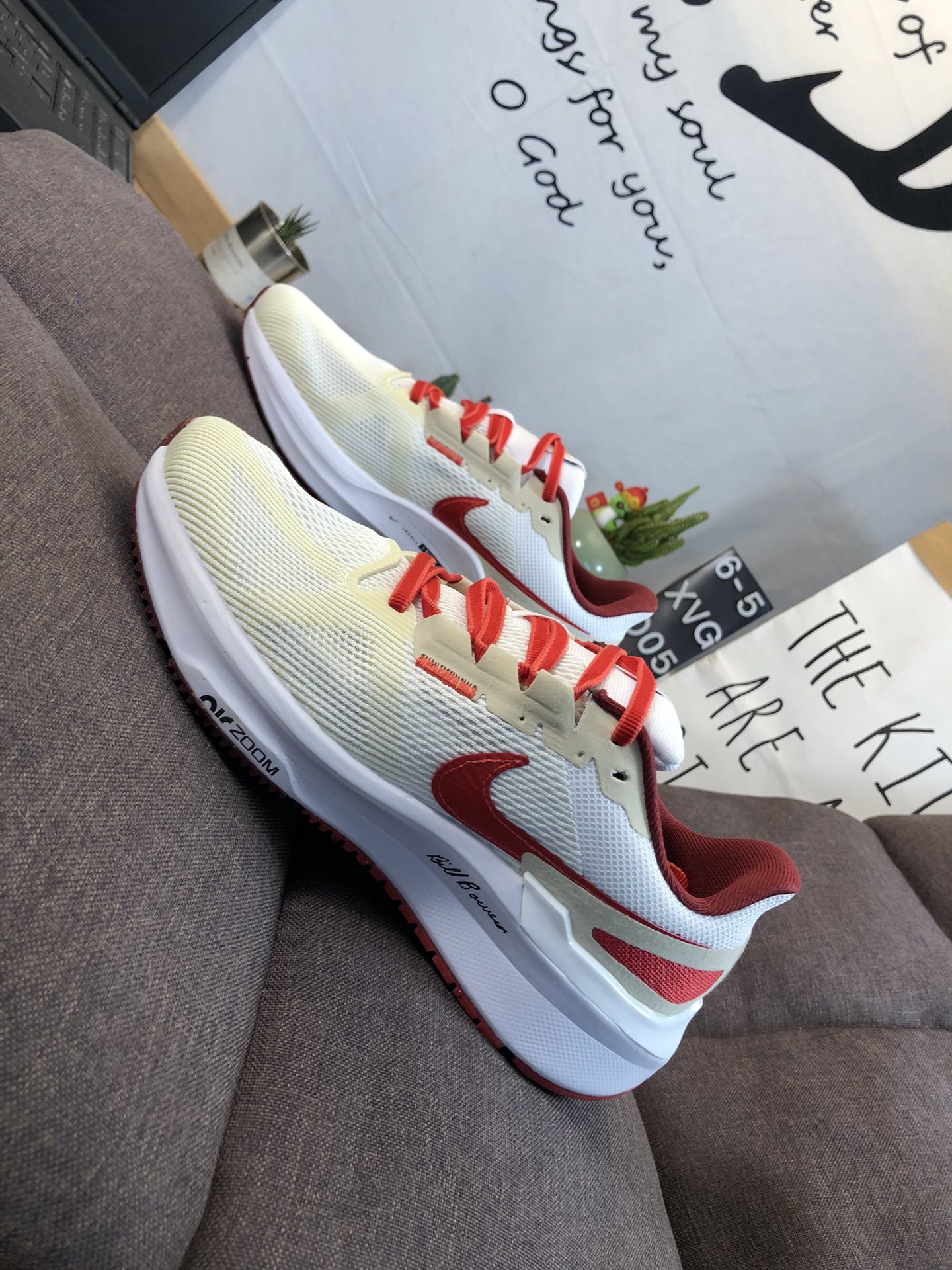 ナイキ「Nike」ク ロー カジュアルスニーカー