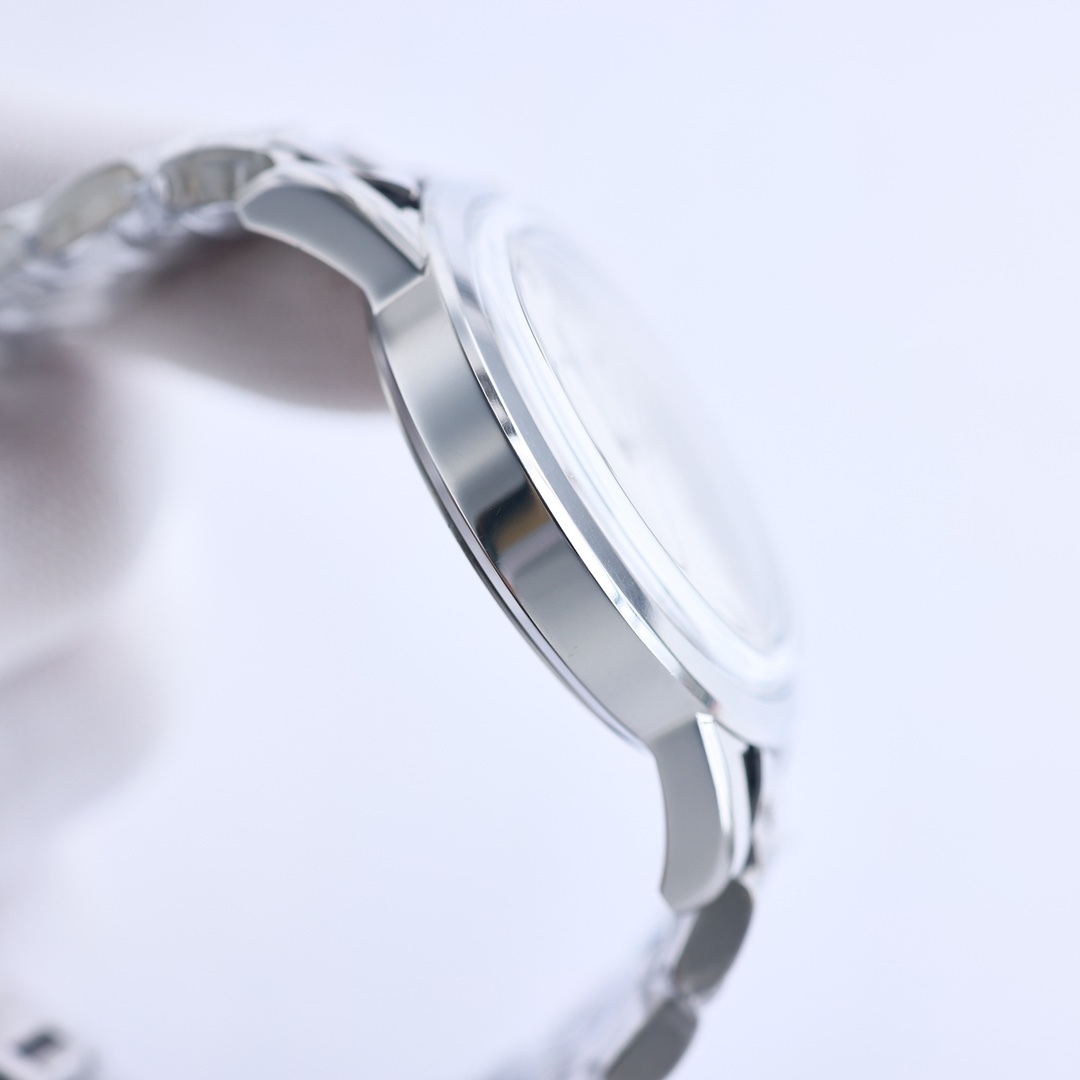 ヴァシュロン・コンスタンタン［Vacheron Constantin］トランスミッションシリーズ ポットカバーグラス腕時計40MM