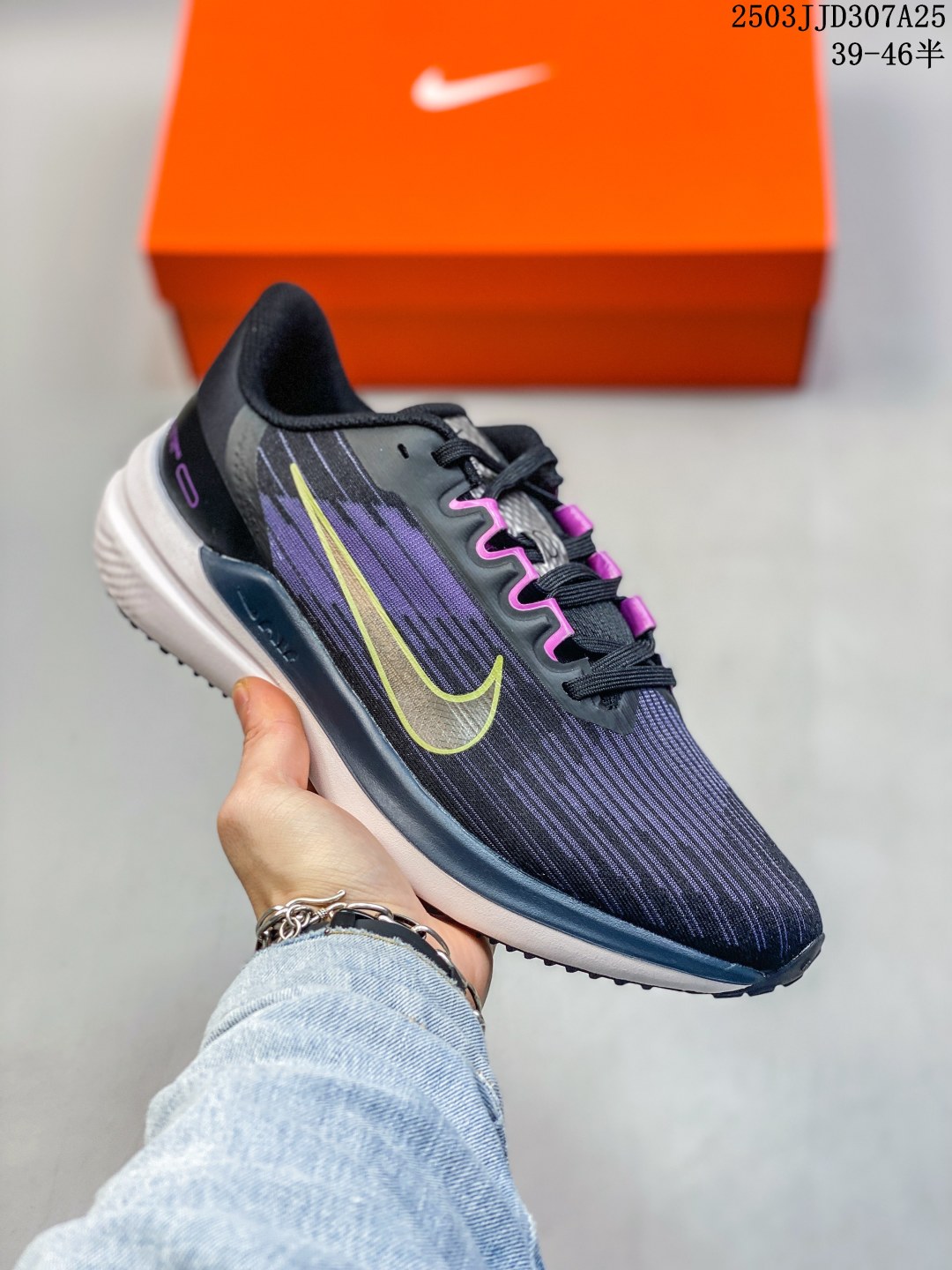 ナイキ「Nike」ク ロー カジュアルスニーカー