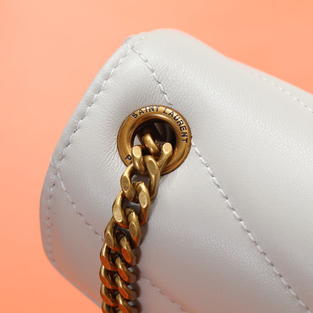 サンローラン「Saint Laurent」 Loulou Mini ショルダーバッグ（2025年早春コレクション）