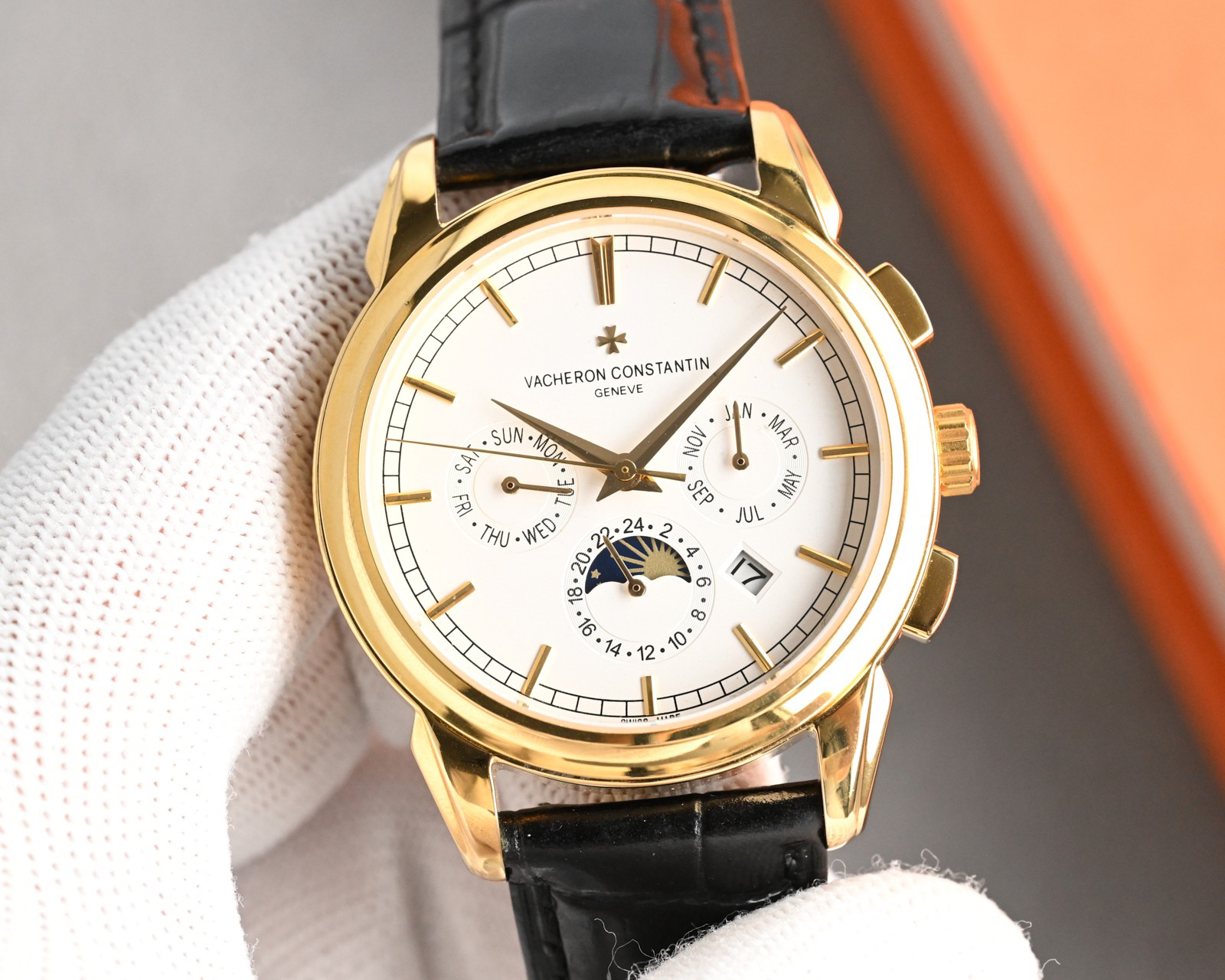 ヴァシュロン・コンスタンタン［Vacheron Constantin］伝承アプデグレードシリーズ 自動機械式腕時計41MM