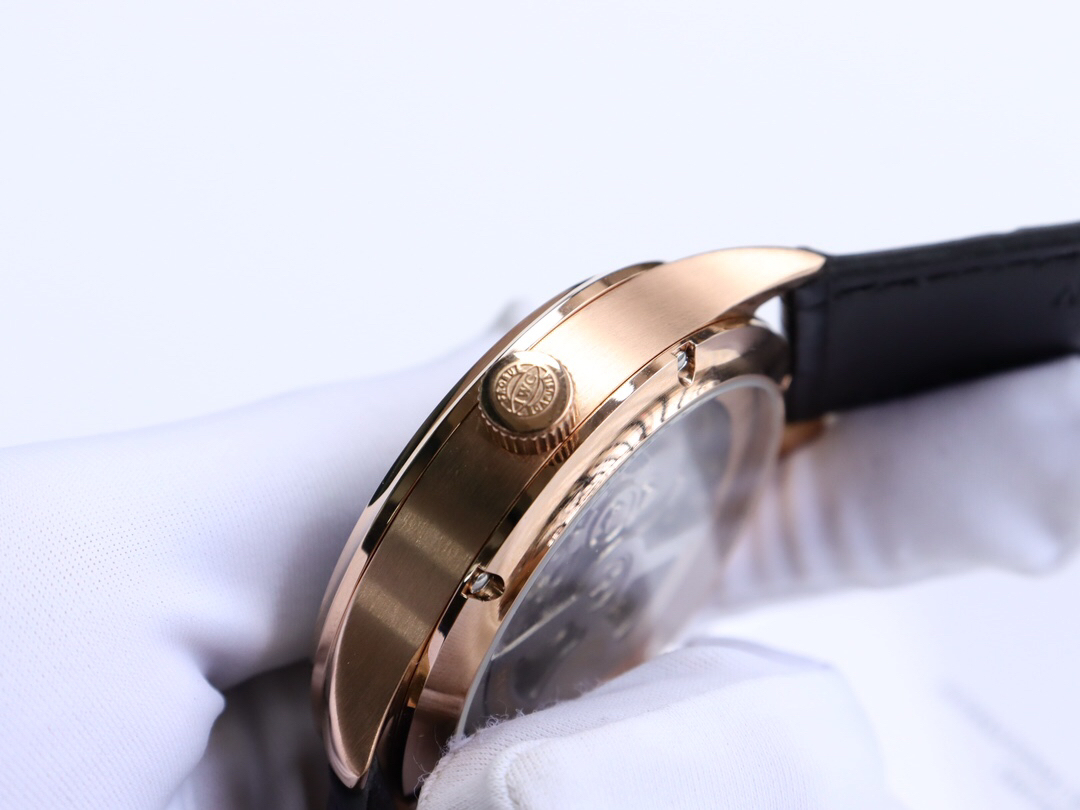 アイダブリューシー［IWC］ポルトガル シリーズ 7日間パワーリザーブ オートマティックウォッチ42MM