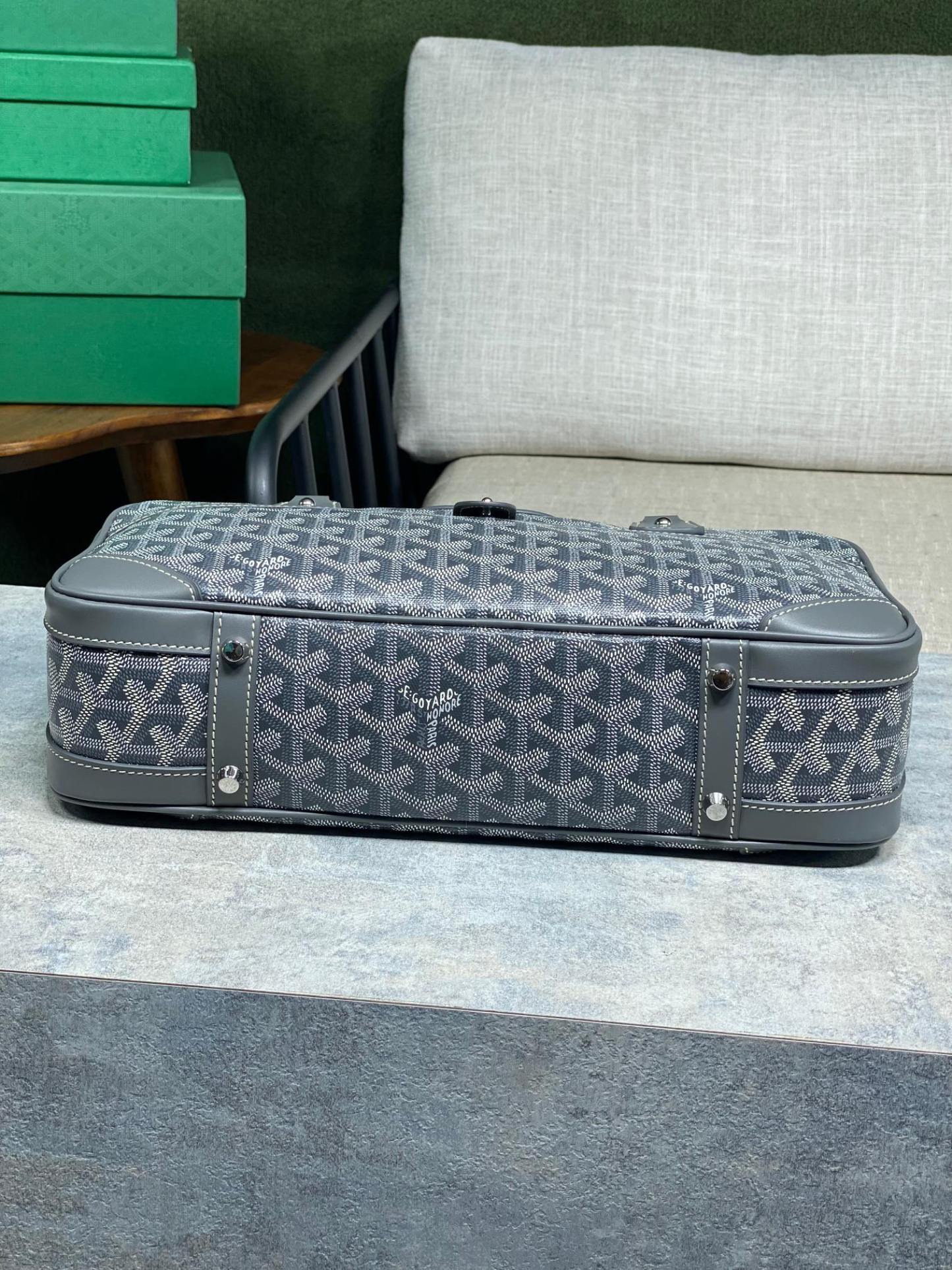 ゴヤール「Goyard」バゲットバッグ
