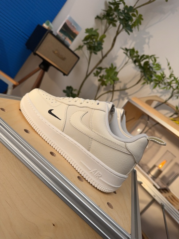 ナイキ「Nike」ク ロー カジュアルスニーカー