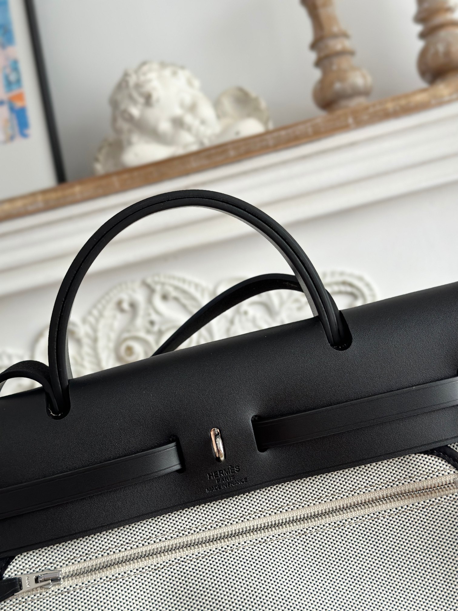 エルメス「Hermès」ハーバッグ ジップ31 鋲打ちトートバッグ「Herbag Zip 31 hobnailed」