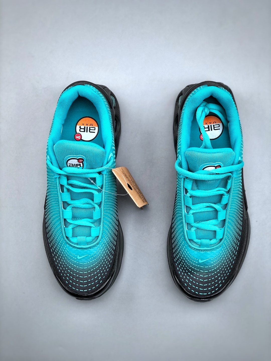 ナイキ「Nike」Air Max DN8 フルレングス エアクッション ランニングシューズ