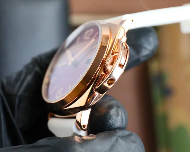 パネライ［Panerai］ルミノール デュエ 腕時計40MM