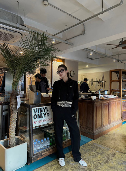 プラダ「Prada」秋冬 レディース カジュアルスポーツセット