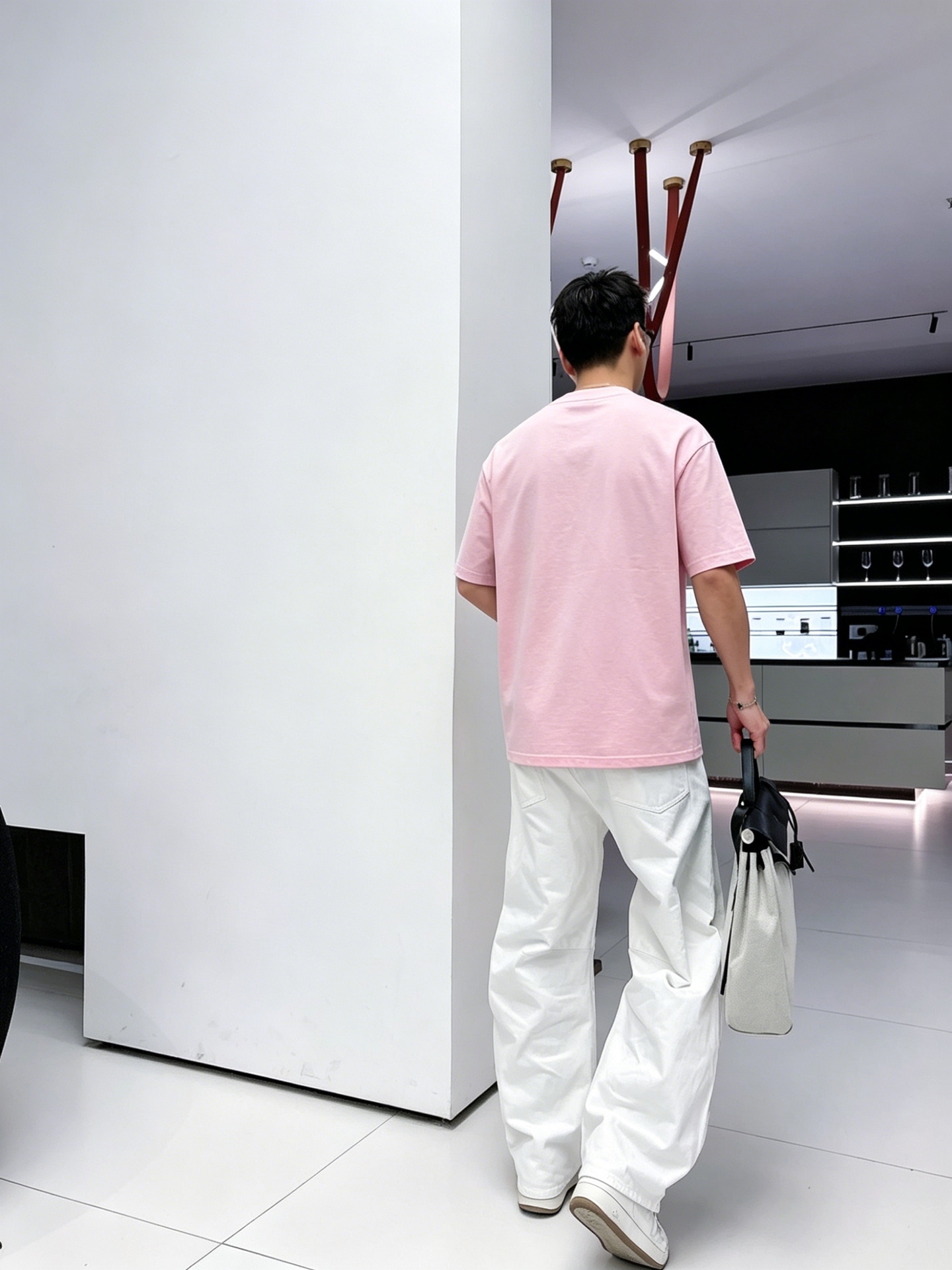 ルイ・ヴィトン「Louis Vuitton」ロゴプリントTシャツ / ショートスリーブ クルーネック