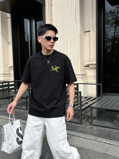 アークテリクス「ARC'TERYX」ロゴプリントTシャツ / ショートスリーブ クルーネック