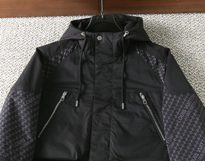 ルイ・ヴィトン「Louis Vuitton」秋冬コレクション クイルテッド ジャケット