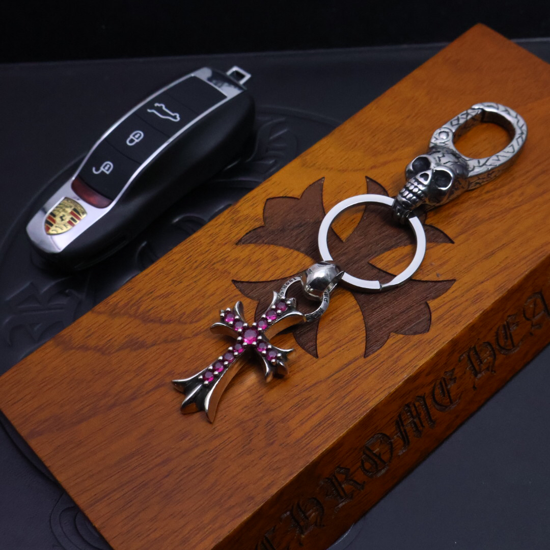 クロムハーツ「Chrome Hearts」キーホルダー＆バッグチャーム - トレンドシンボル