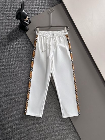 バーバリー「Burberry」秋冬 メンズカジュアルスポーツセット