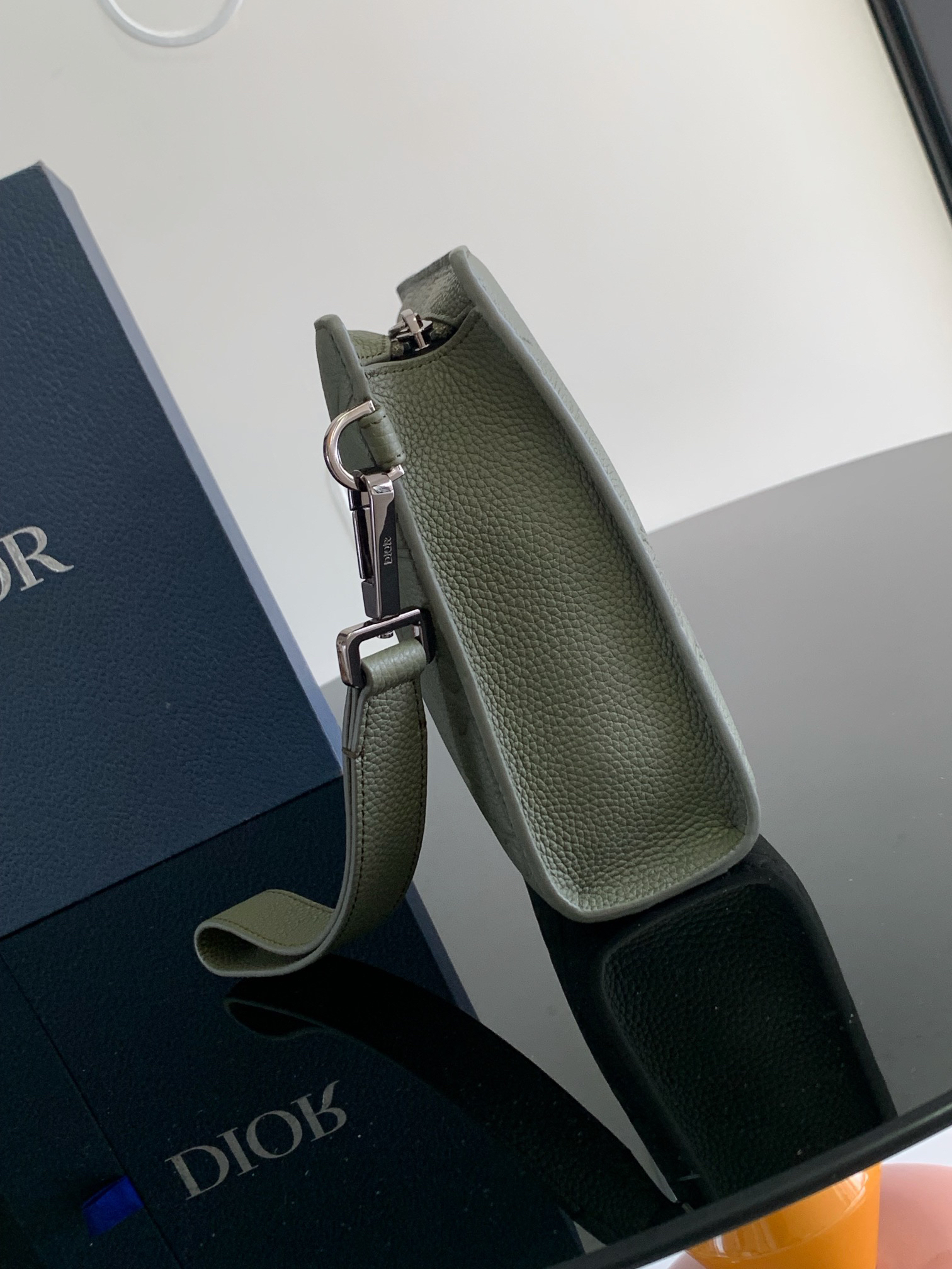 ディオール「Dior」ボウル ポーチ