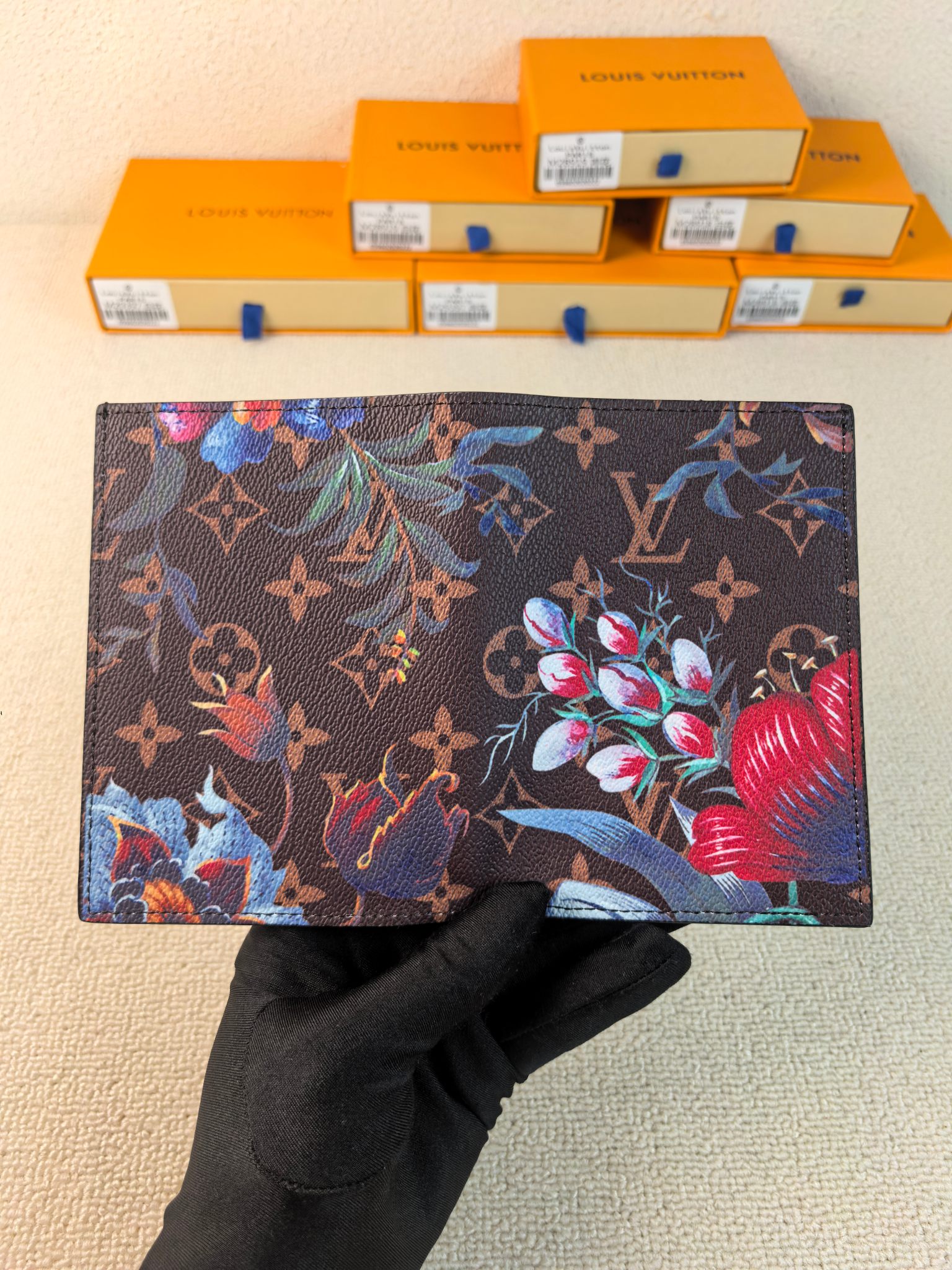 ルイ・ヴィトン「Louis Vuitton」ルイ・ヴィトン モノグラム エデン パスポートカバー M29397 / パスポートケース