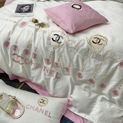 シャネル「Chanel」プレミアムコットン ゴールド＆シルバー刺繍 4点セット