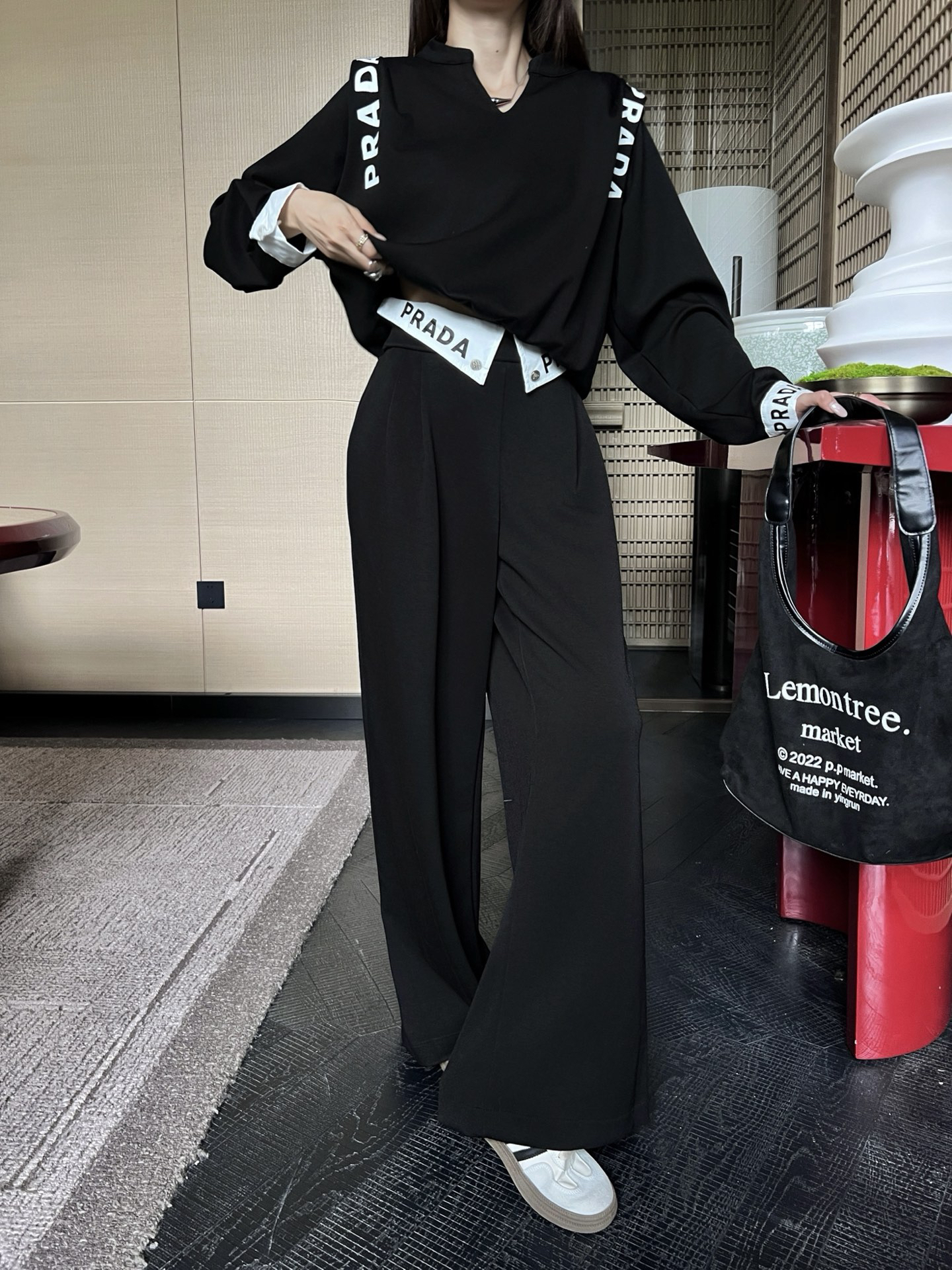 プラダ「Prada」秋冬 レディース カジュアルスポーツセット