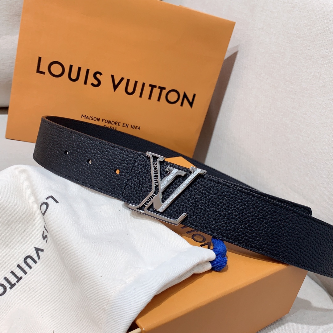 ルイ・ヴィトン「Louis Vuitton」ベルト･LV イニシャル 40MM