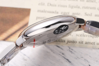 カルティエ［Cartier］バロン ブルー ドゥ 自動巻き腕時計 33mm