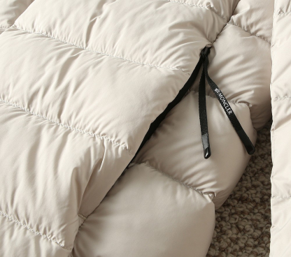 モンクレール「Moncler」秋冬 フード付きダウンジャケット