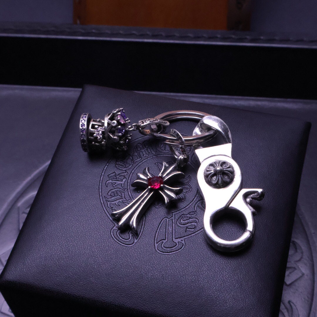 クロムハーツ「Chrome Hearts」キーホルダー＆バッグチャーム - トレンドシンボル