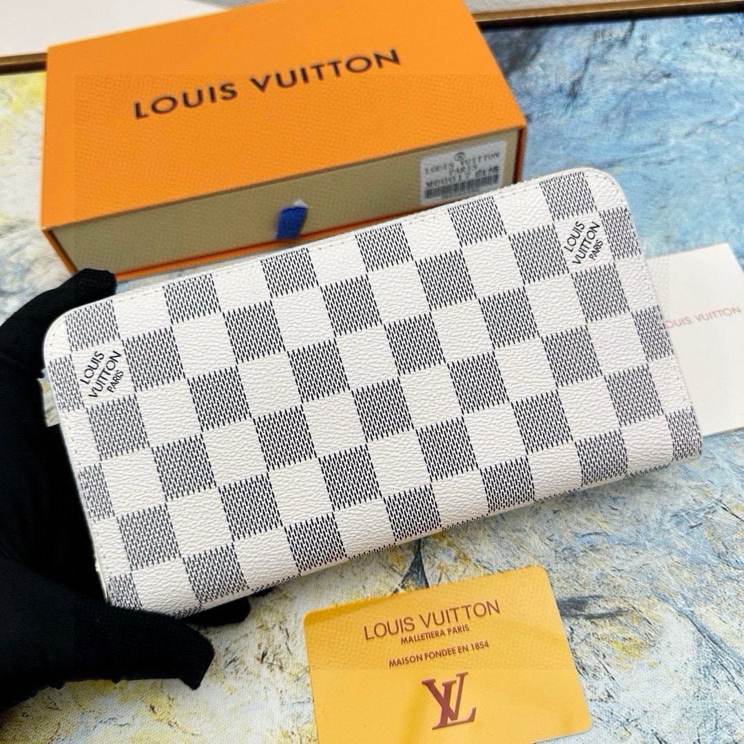 ルイ・ヴィトン「Louis Vuitton」ジップアラウンド ウォレット