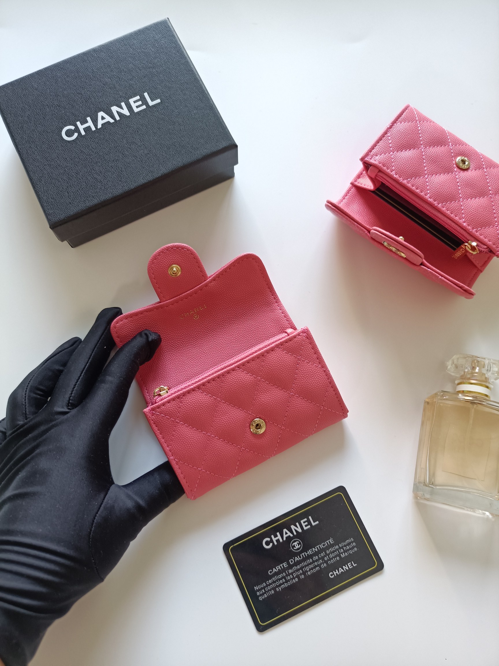 シャネル「Chanel」シャネル クラシック ジップ カードホルダー / コインケース
