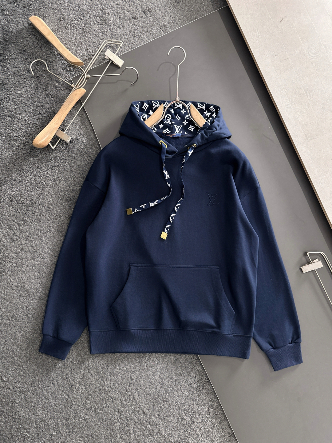 ルイ・ヴィトン「Louis Vuitton」フード付きコットンパーカー(メンズ)