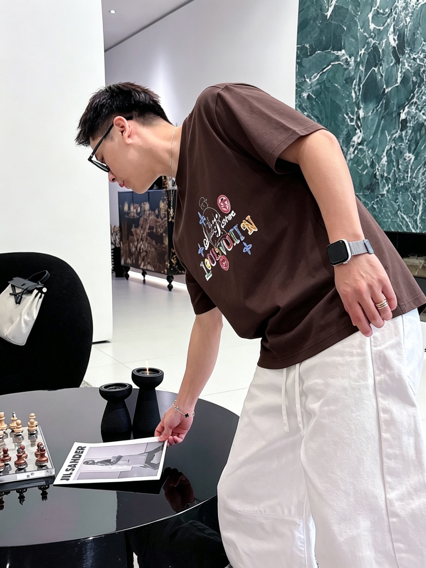 ルイ・ヴィトン「Louis Vuitton」ロゴプリントTシャツ / ショートスリーブ クルーネック