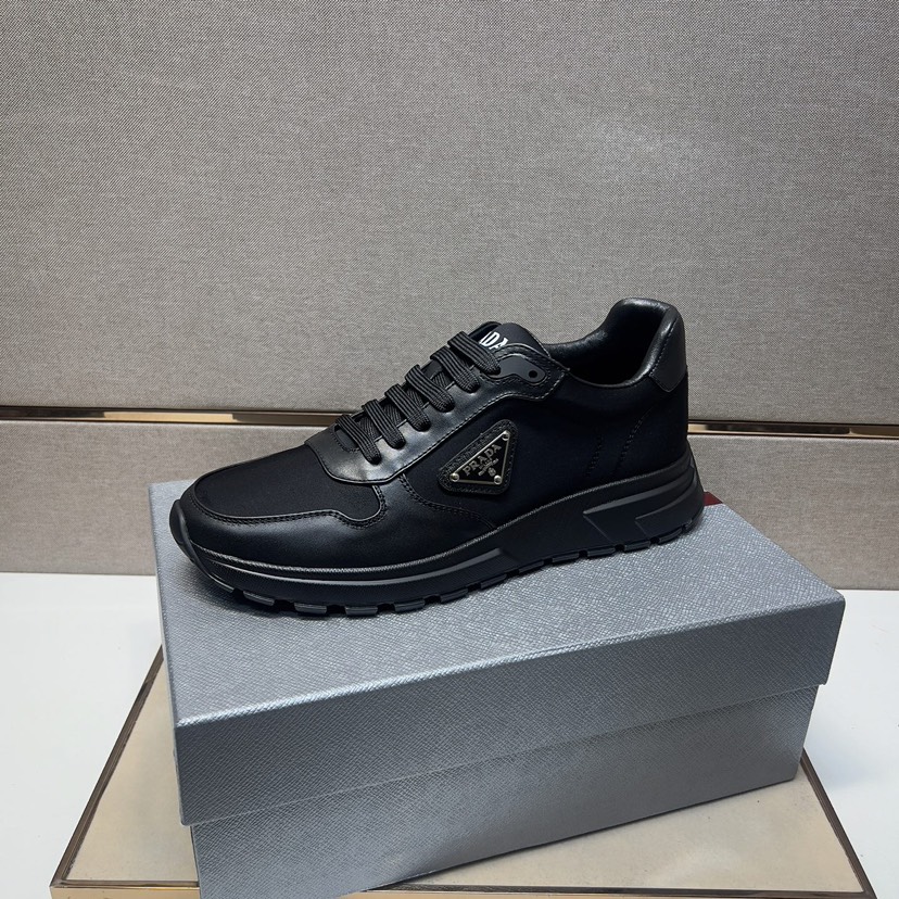 プラダ「Prada」プラダ プレミアムスニーカー (2026年春夏モデル) / レザースニーカー