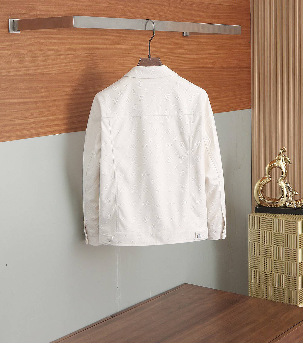 ルイ・ヴィトン「Louis Vuitton」秋冬コレクション クイルテッド ジャケット