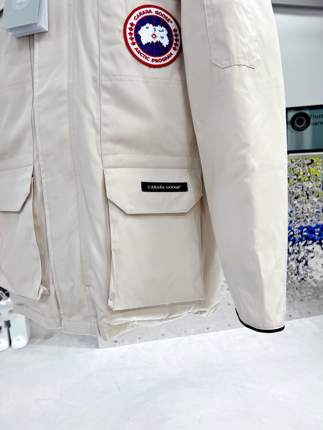 カナダグース「Canada Goose」秋冬フード付きダウンコート