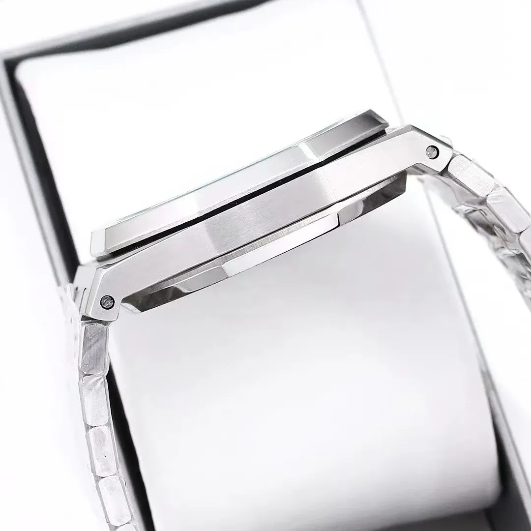 オーデマ ピゲ「Audemars Piguet」ロイヤルオーク エクストラシン42MM