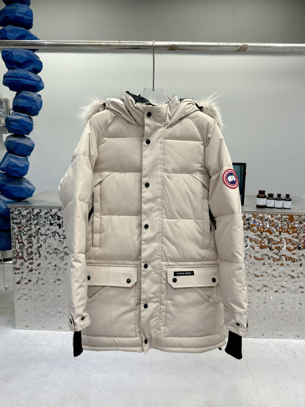 カナダグース「Canada Goose」秋冬フード付きダウンコート