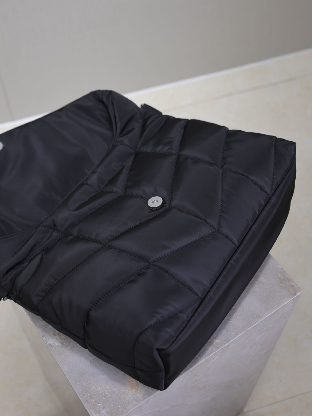 2026サンローラン「Saint Laurent LOULOU PUFFER ナイロン ショルダーバッグ